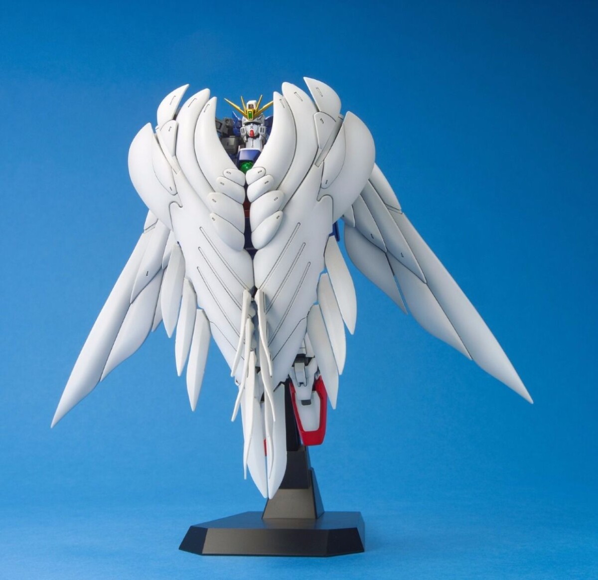 Gundam Gunpla MG 1/100 Wing Zero Custom – Image 5