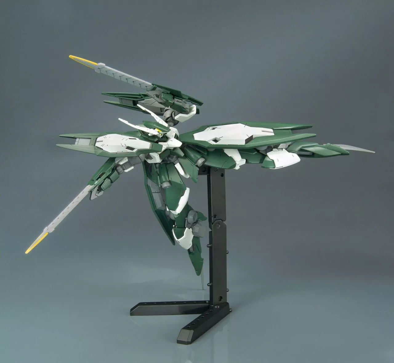 Gundam Gunpla HG 1/144 Reginlaze Julia "iron-blooded orphans" – Image 6